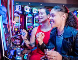 Antarmuka game Aviator di robintogell dengan tampilan multiplier live